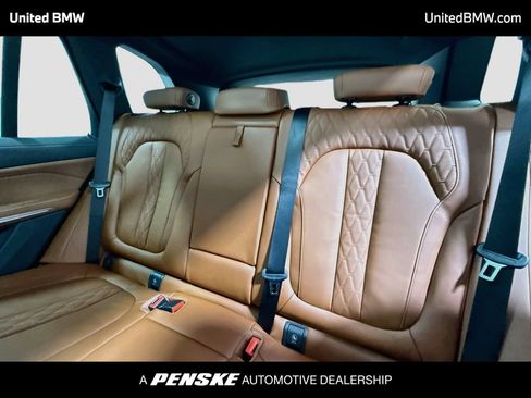 Used 2026 BMW X5 xDrive40i w/ M Sport Package AWD/4WD image 13