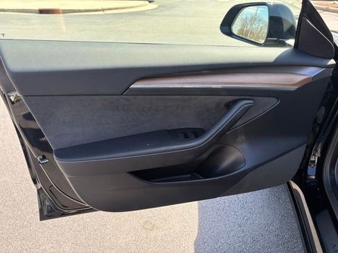Used 2023 Tesla Model 3 Long Range image 21