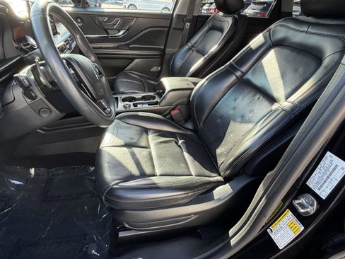 Certified 2021 Lincoln Corsair Reserve w/ Elements Package FWD image 12