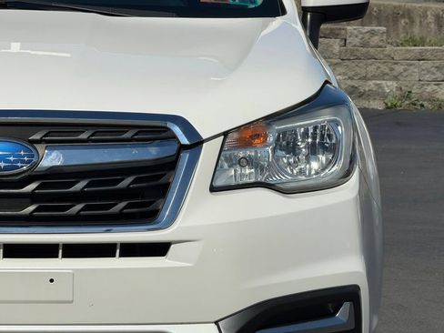 Used 2018 Subaru Forester 2.5i Premium w/ Protection Package #1 AWD/4WD image 2