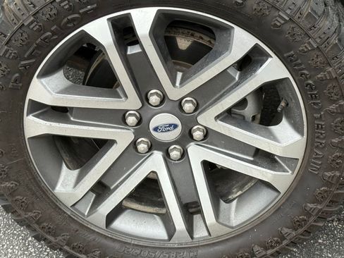 Used 2021 Ford F150 XL w/ Equipment Group 101A High AWD/4WD image 10