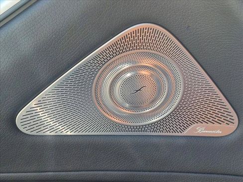Used 2023 Mercedes-Benz S 500 4MATIC image 17