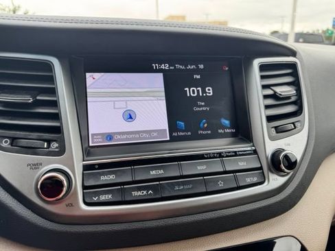 Used 2018 Hyundai Tucson SEL Plus FWD image 15