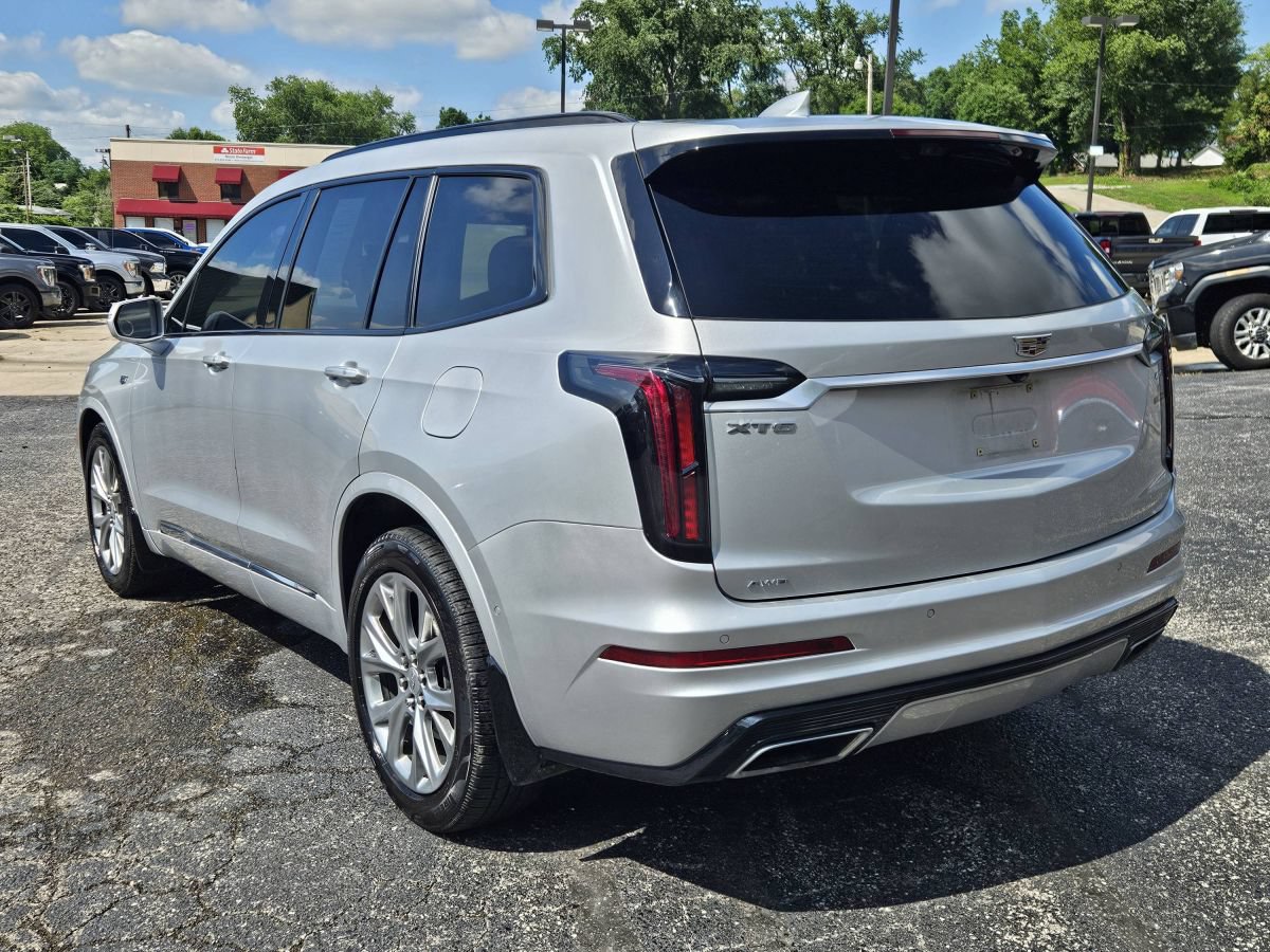 Used 2020 Cadillac XT6 Sport w/ Platinum Package AWD/4WD image 5