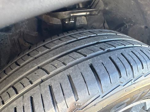 Used 2025 Nissan Rogue SV FWD image 51
