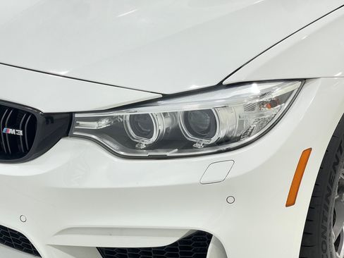 Used 2016 BMW M3 RWD image 32