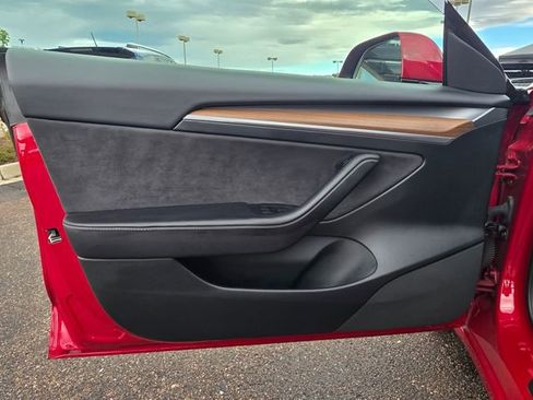 Used 2023 Tesla Model 3 Standard Range image 15