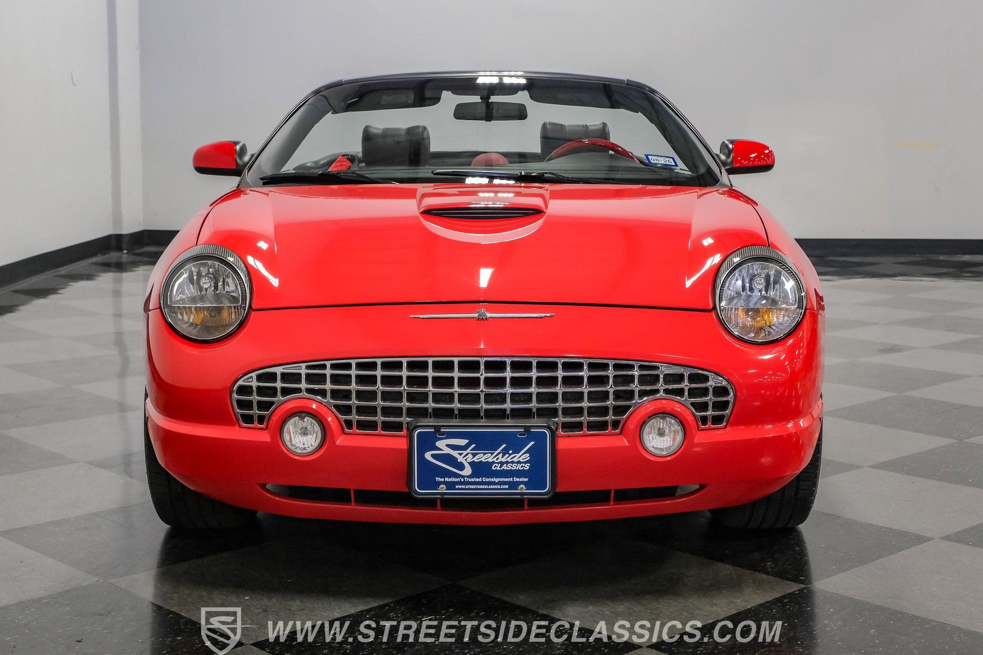 Used 2004 Ford Thunderbird RWD image 22
