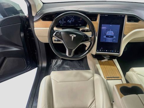 Used 2019 Tesla Model X AWD/4WD image 22
