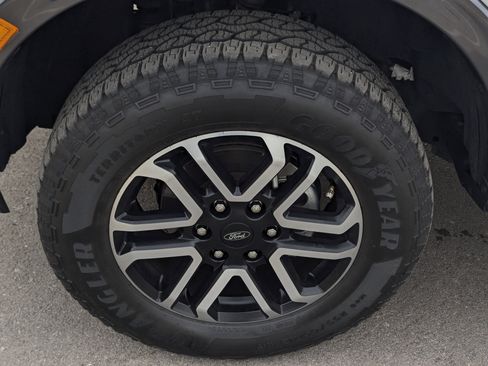 Used 2024 Ford Ranger Lariat w/ Advanced Towing Package image 7