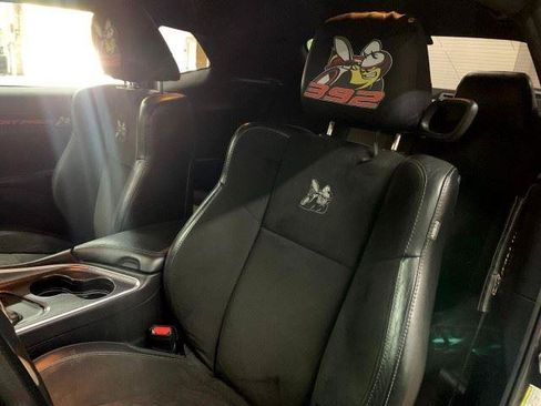 Used 2018 Dodge Challenger R/T Scat Pack w/ Leather Interior Group RWD image 15