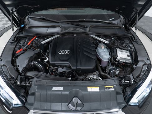 Used 2023 Audi A5 2.0T Premium image 9