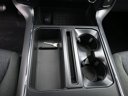 New 2025 Ford F150 XLT w/ Equipment Group 302A MID image 13