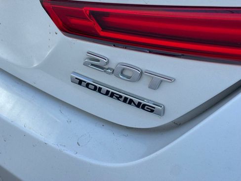 Used 2022 Honda Accord Touring image 8