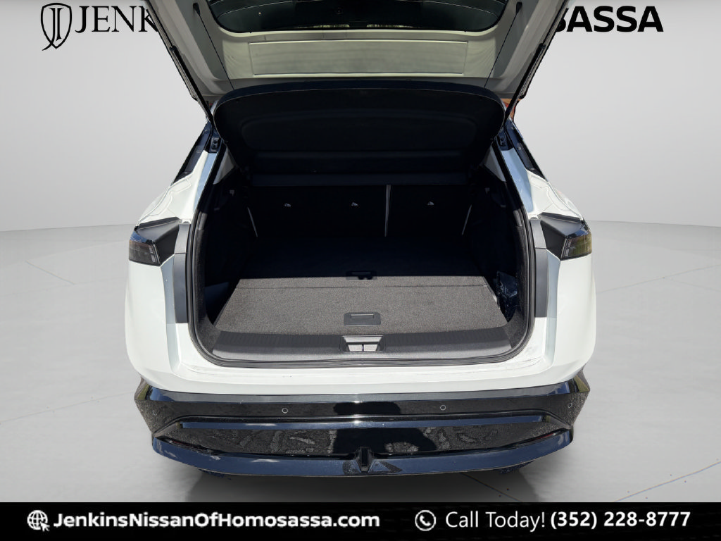Used 2024 Nissan Ariya FWD image 19
