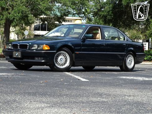 Used 1995 BMW 740iL image 4