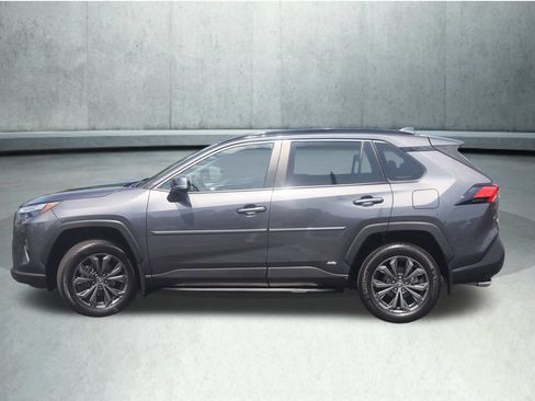 Used 2024 Toyota RAV4 XLE Premium w/ Weather Package AWD/4WD image 20