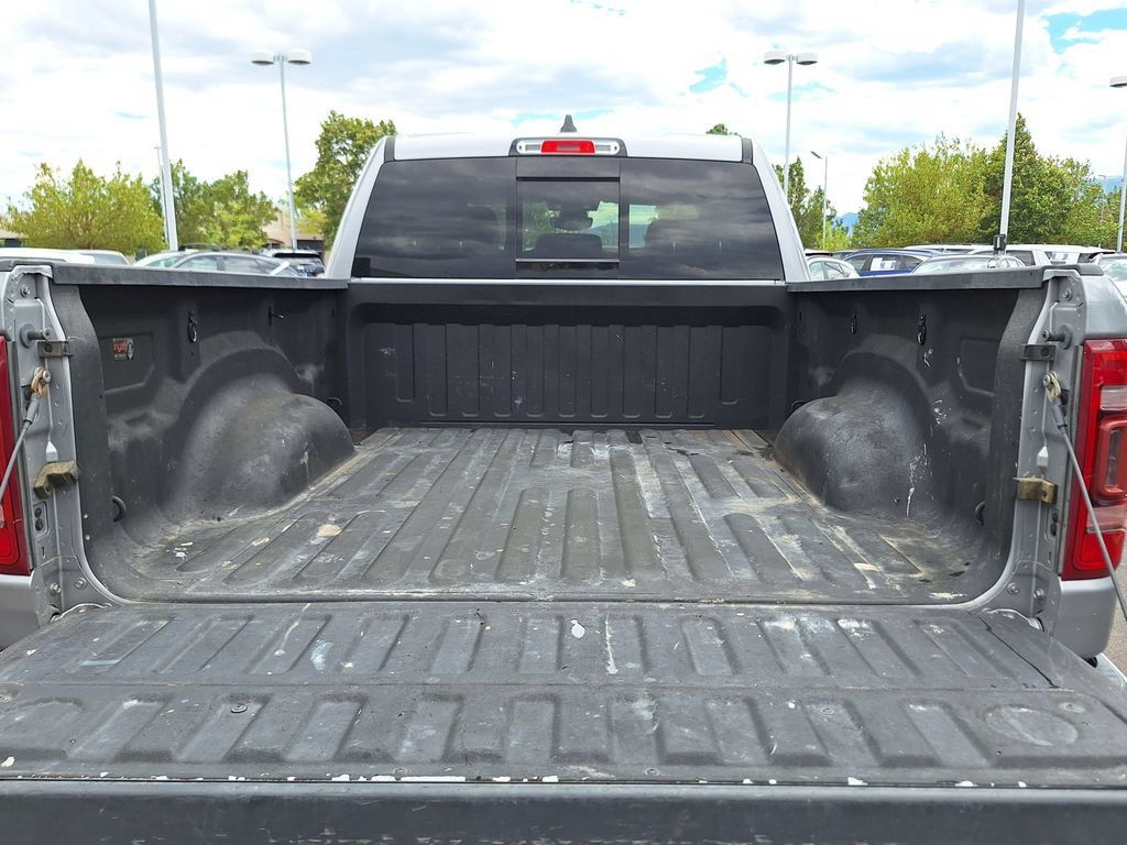 Used 2020 RAM 1500 Laramie AWD/4WD image 28