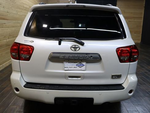 Used 2013 Toyota Sequoia Platinum RWD image 4