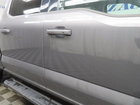 Used 2023 Ford F250 Lariat w/ Lariat Ultimate Package image 33