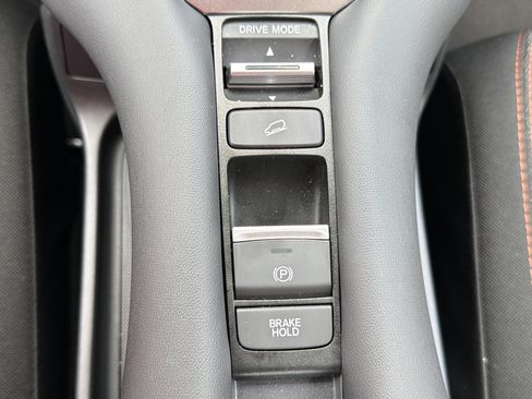 Certified 2026 Honda HR-V Sport image 9