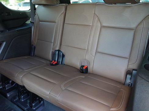 Used 2023 Chevrolet Tahoe High Country RWD image 15