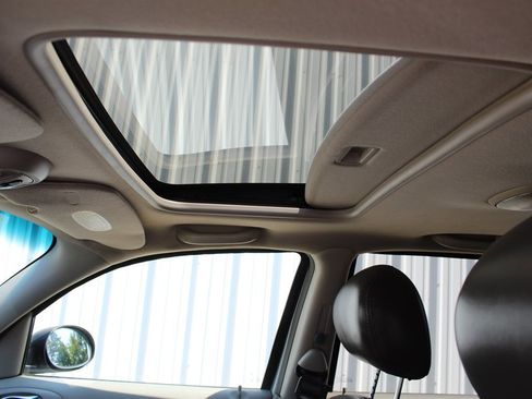 Used 2001 Chrysler PT Cruiser image 17