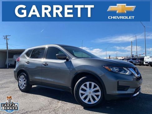Used 2020 Nissan Rogue S image 1