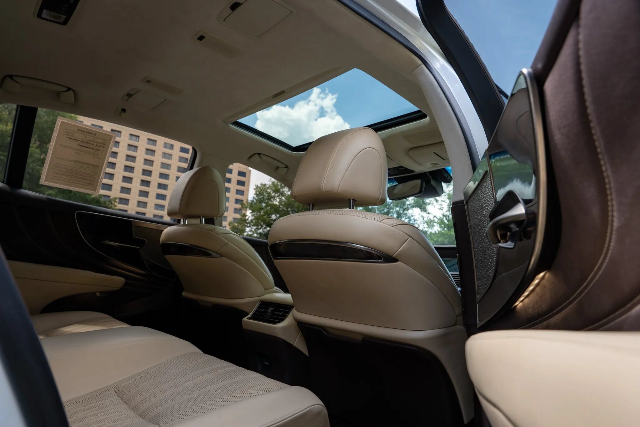 Used 2018 Lexus LS 500 w/ Interior Upgrade Package RWD image 15