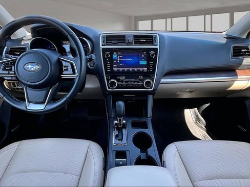 Used 2019 Subaru Outback 2.5i Limited w/ Protection Package #1 AWD/4WD image 16