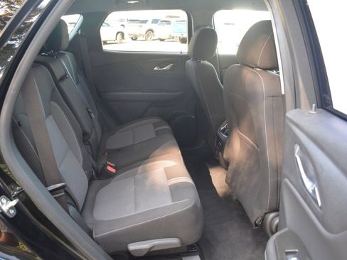 Used 2025 Chevrolet Blazer LT FWD image 20