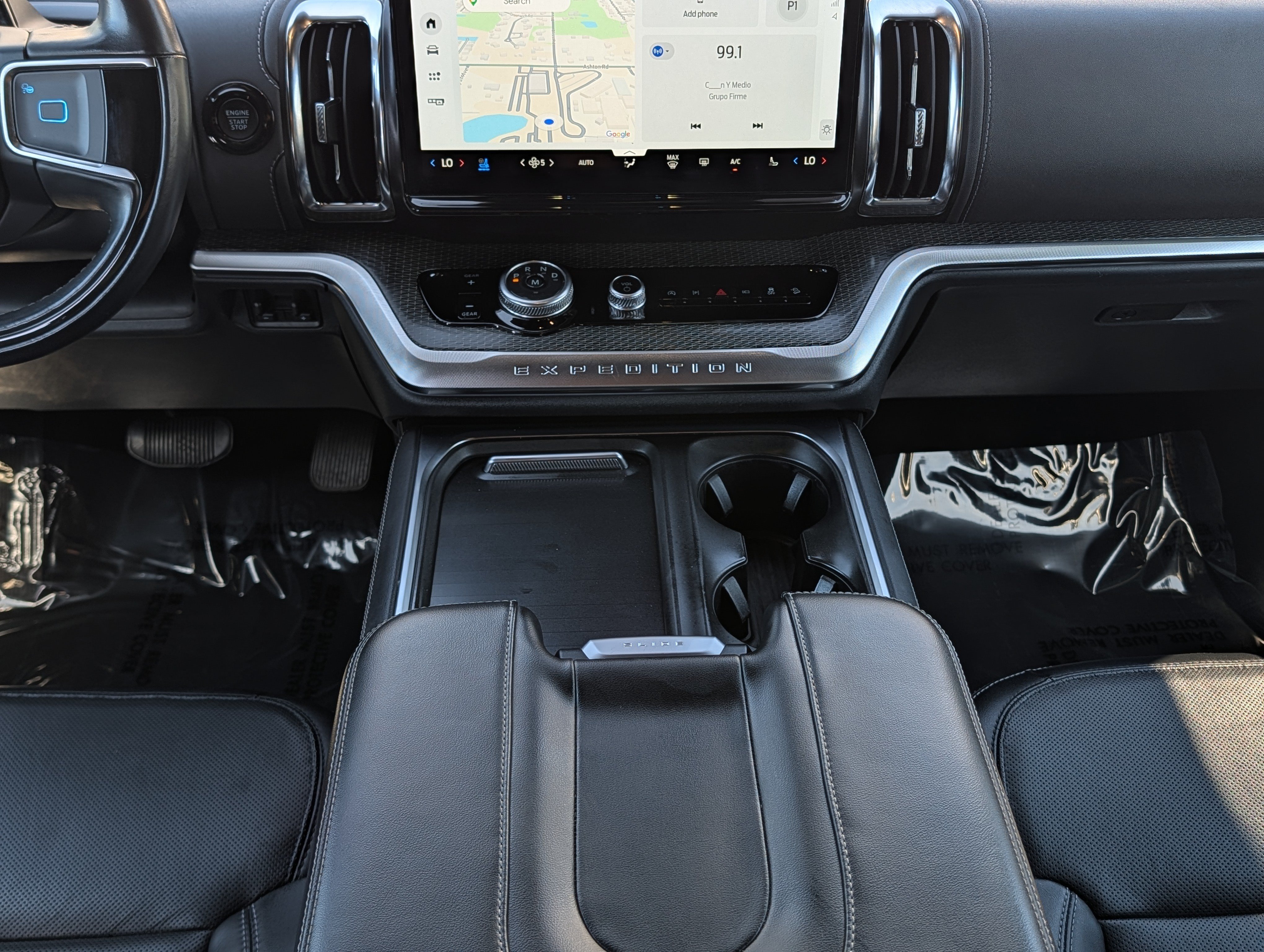 Certified 2025 Ford Expedition Platinum w/ Stealth Performance Package AWD/4WD image 24