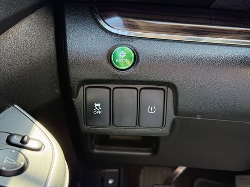 Used 2015 Honda CR-V EX-L image 17