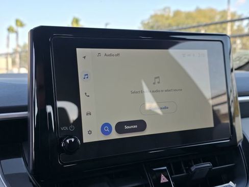 Used 2024 Toyota Corolla SE image 16