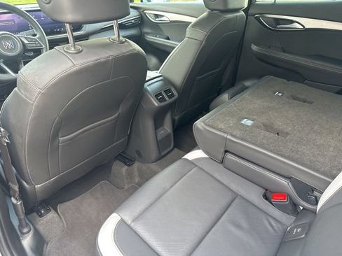 Used 2025 Buick Envision Sport Touring AWD/4WD image 50