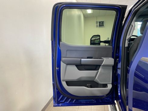 New 2026 Ford F250 XLT w/ Snow Plow/Camper Package image 8