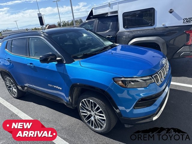 Used 2022 Jeep Compass Limited w/ Elite Group AWD/4WD image 16