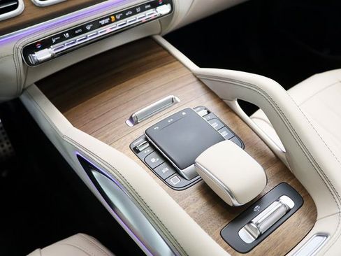 Used 2025 Mercedes-Benz GLE 63 AMG S image 33