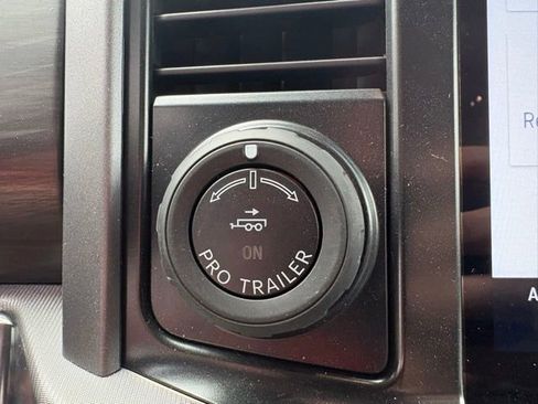 New 2026 Ford F150 Lariat w/ Equipment Group 502A High AWD/4WD image 28