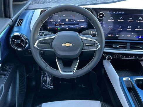 New 2026 Chevrolet Equinox EV LT FWD image 18