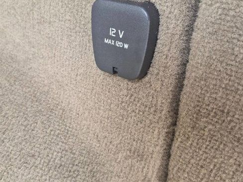 Used 2015 Volvo XC60 T5 Platinum image 63