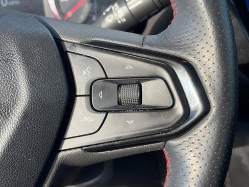 Used 2021 Chevrolet TrailBlazer RS w/ Sun and Liftgate Package image 18