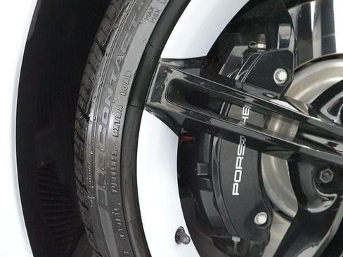 Used 2024 Porsche Taycan 4S AWD/4WD image 36
