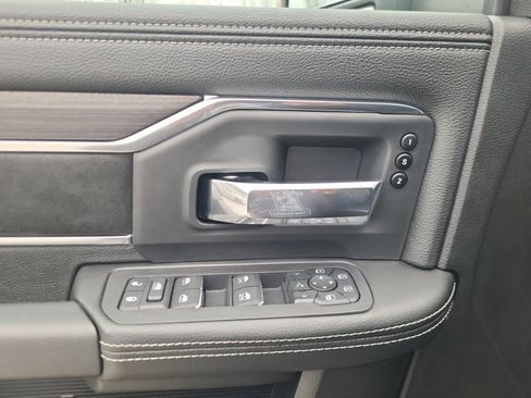 New 2026 RAM 2500 Laramie w/ Night Edition image 32