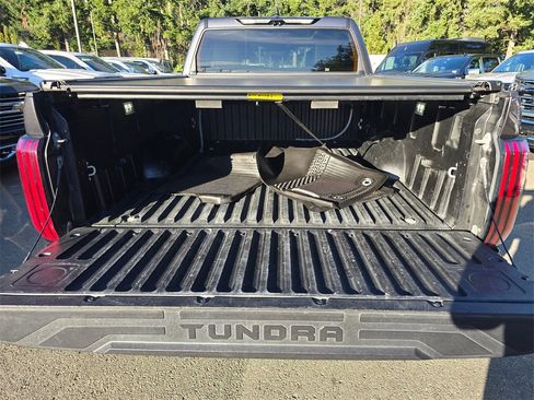 Used 2023 Toyota Tundra Limited image 49