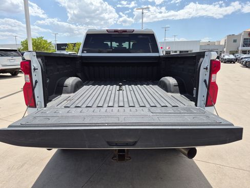 Used 2020 Chevrolet Silverado 3500 LTZ w/ LTZ Premium Package AWD/4WD image 32