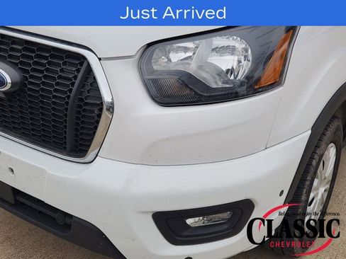 Used 2025 Ford Transit 350 XLT RWD image 11
