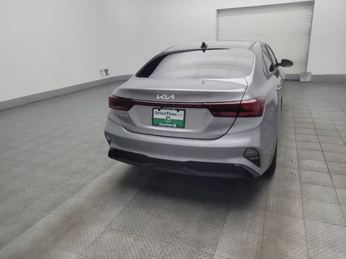 Used 2023 Kia Forte LXS w/ LXS Technology Package FWD image 7