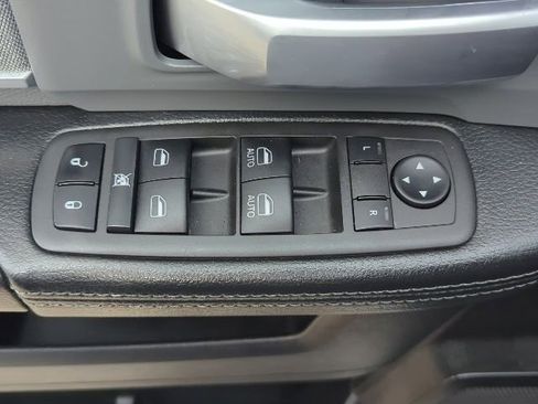 Used 2022 RAM 2500 Big Horn image 14