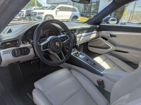 Used 2017 Porsche 911 Carrera S RWD image 15